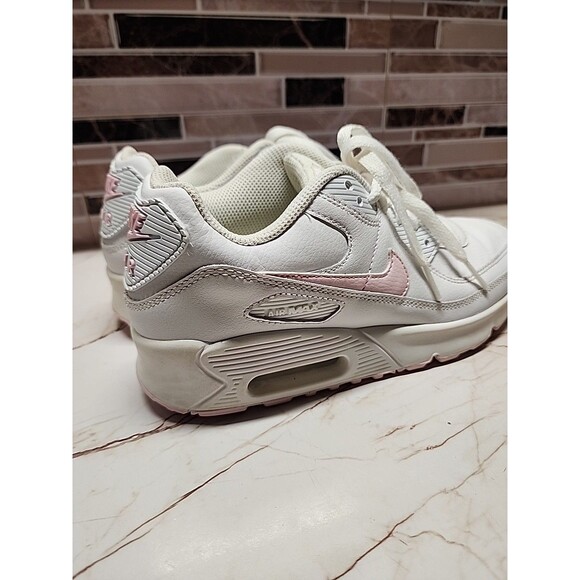 NIKE Air Max Girl's Sz 5Y White Pink Walking Activewear School Travel CD6864-121 - Picture 3 of 11